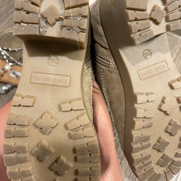 Tan combat / mountain hiking fashion  boots new - Picture 3 of 3